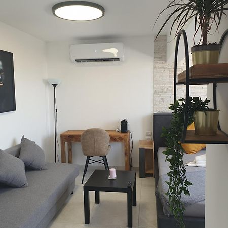 Maya New Guest House -Panoramic Sea&Citycentre View, Haifa Quarto foto